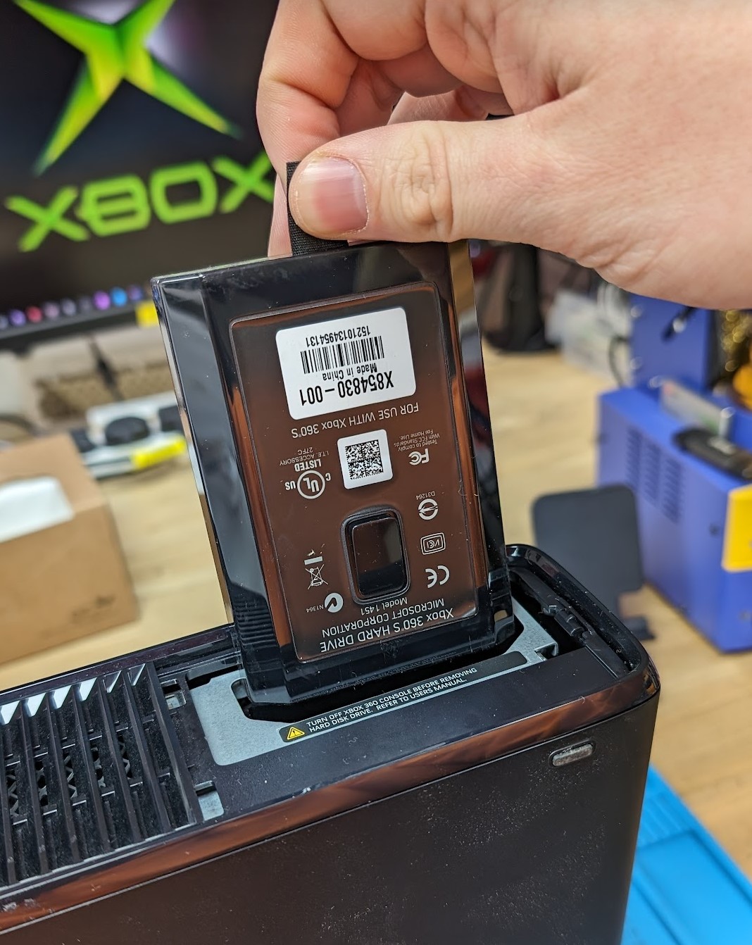 xbox360° Disassembly (Microsoft Xbox 360 Slim) - RetroSix Wiki